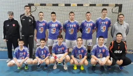 Pioniri doneli 4 boda iz Ade (2018)