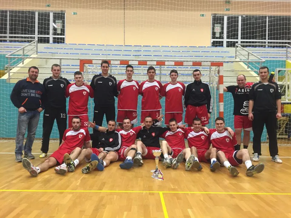 Lavovi odbranili trofej Zimske Lige! (2015)