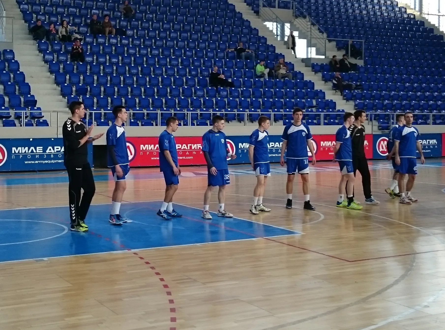Proleter bolji od Lavova (2015)