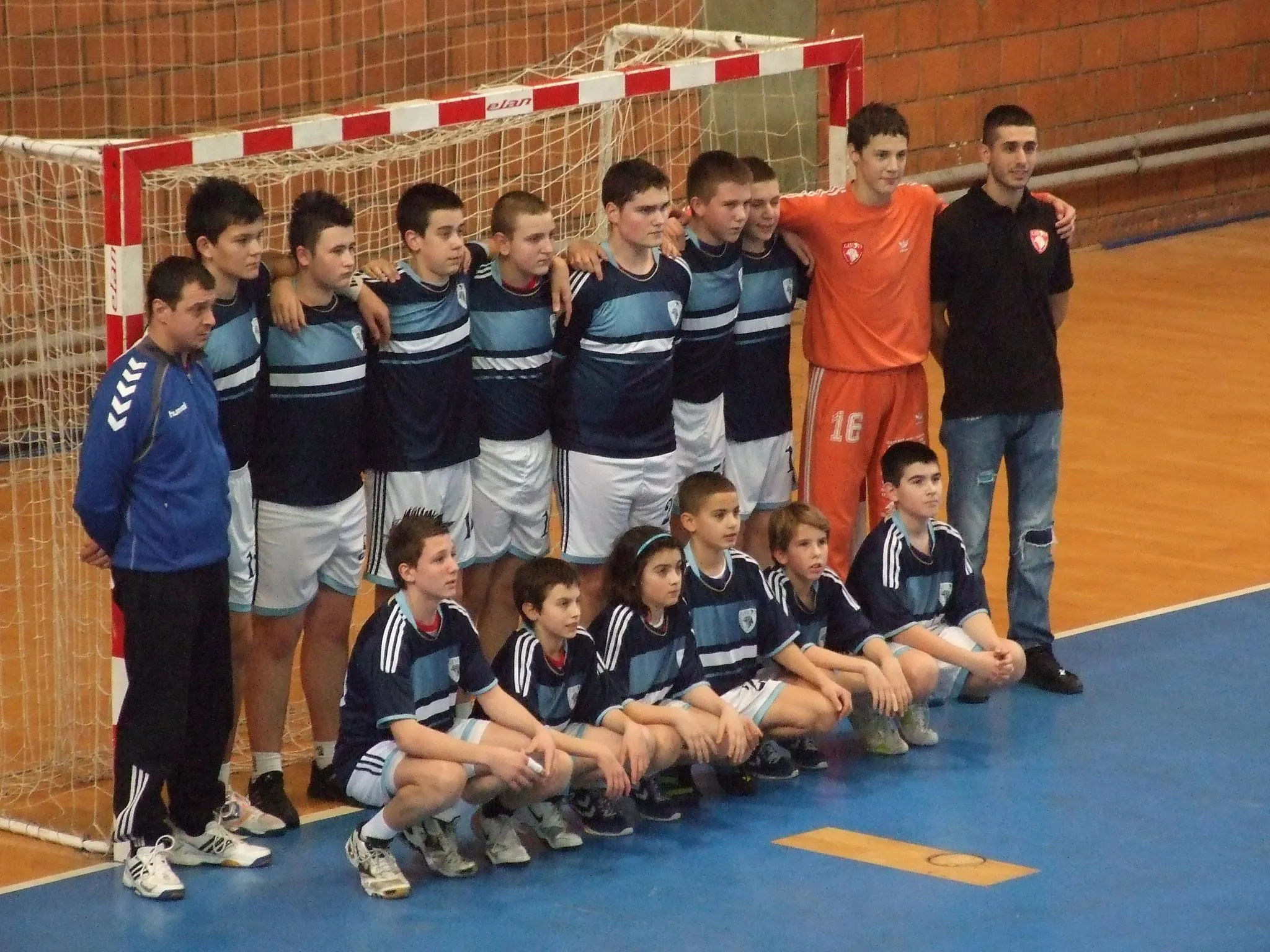 Uspešan vikend LAVOVA (2013)
