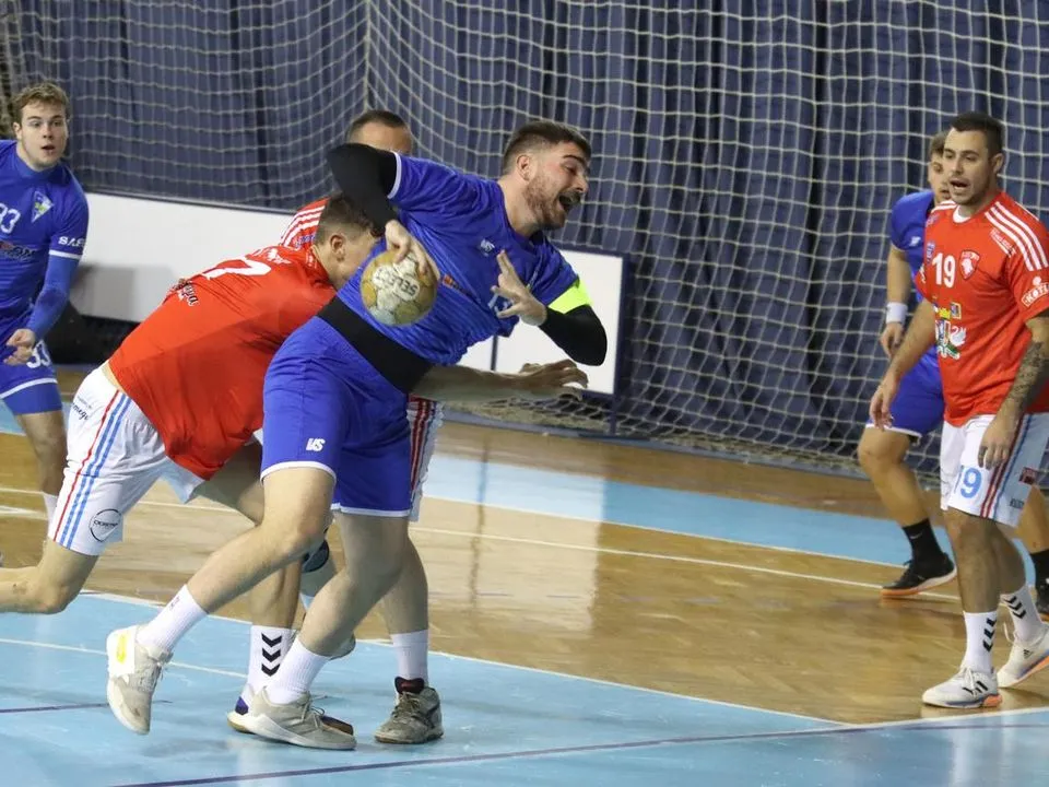 Lavovi BP – Spartak 21:31, fotografija 4