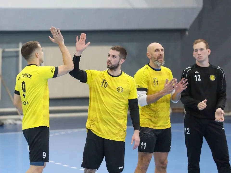 Potisje Pleteks – Lavovi BP 38:25, fotografija 4